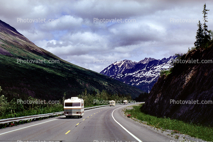 Motorhome, near Worthington Glacier