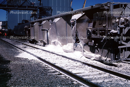daytime, daylight, derailment train wreck, Crockett California