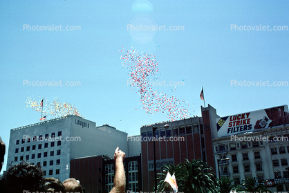 Releasing Balloons, I magnin, Macy's, Lucky Strike Fiters, downtown, downtown-SF, Powell Street at Union Square, CC celebration June 21 1984, 1980s