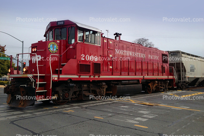 NWP 2009, Northwestern Pacific Diesel Locomotive, RailPower RP20BD, 4th Street Petaluma