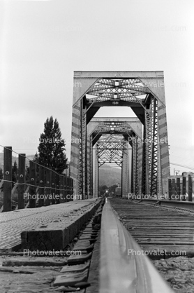 Truss Bridge, Railroad Tracks, 1973, 1970s