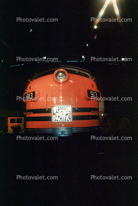 WP 913, EMD FP7, Western Pacific, F-Unit, 17 December 1985