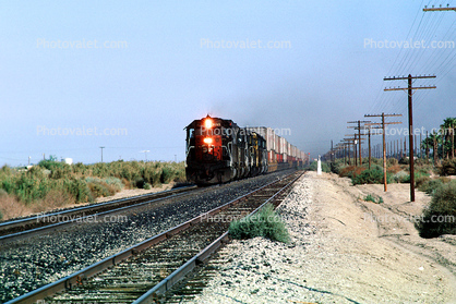 SP 9185, EMD SD45T-2, Southern Pacific, Thermal, California, 8 June 1987