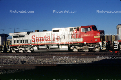 ATSF 623, GE C44-9W, Santa-Fe, Diesel Locomotive, Red/Silver Warbonnet, January 1996