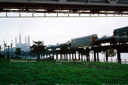 Freight Train, Mississippi River, Bridge, Railroad Tracks, Saint Louis, 20 October 1993