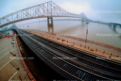 Martin Luther King Bridge, Mississippi River, Eads Bridge, Railroad Tracks, shoreline, Saint Louis, 20 October 1993