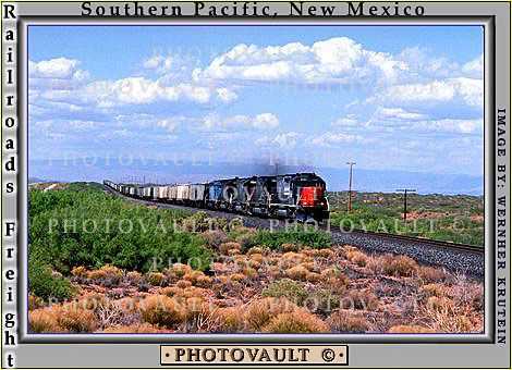 SP 8362, SP 7379, SP 8336, Southern Pacific, Diesel Locomotives, southern New Mexico, USA