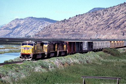 UP 4347, UP 9518, Union Pacific, Diesel Electric Locomotive, Klamath Lake