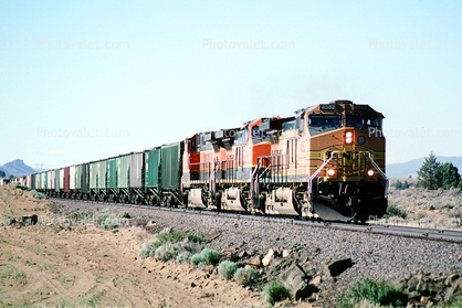 BNSF 4582, Santa-Fe, Diesel Electric Locomotive, Northern California
