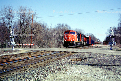 CN 5734, EMD SD75I, Canadian National Railways, northern Illinois