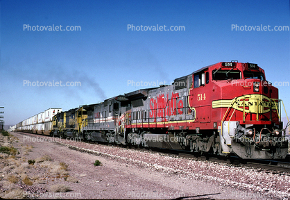 ATSF 514, GE B40-8W, Atchison Topeka & Santa Fe, Santa-Fe, Red/Silver Warbonnet, Ludlow California