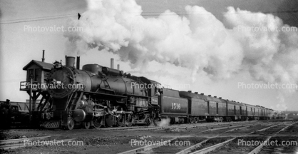 Frisco 1516, 4-8-2, 1500 series Mountain Class Steam Engine1950s