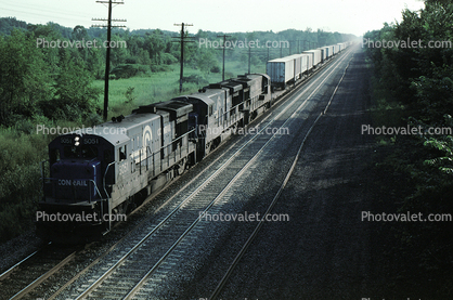 Conrail 5051, 5056, Intermodal Piggyback railcars, August 1989