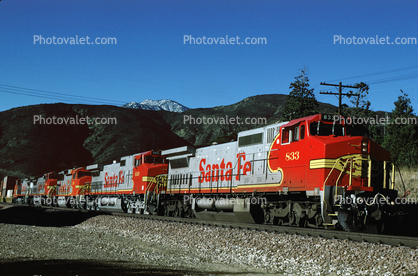 GE C40-8W	833, Santa-Fe ATSF Diesel Locomotive, Red & Silver, Warbonnet, Blue Cut California