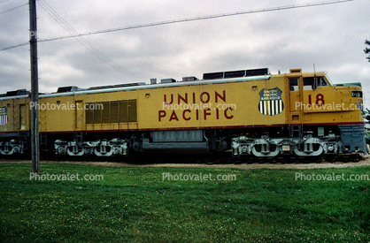 Union Pacific Gas Turbine Electric Locomotive X-18
