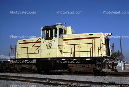CCT 25, GE 44 Tonner, Stockton Terminal and Eastern Railroad, Stockton California, October 1977