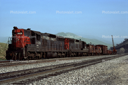 Southern Pacific SP 4426, Crane, EMD SD9E