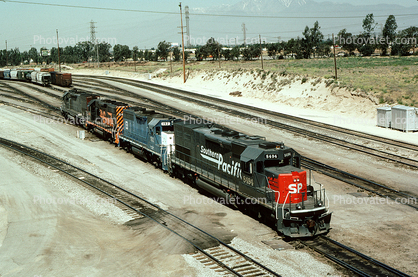 Southern Pacific SP 8494, EMD SD40T-2, SD40