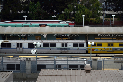 Millbrae Intermodal Transit Station, BART W-Line, Caltrain