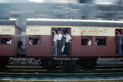 Mumbai (Bombay), India, commuters