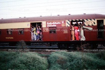 Railcar for women only, commuters, sari, commuters