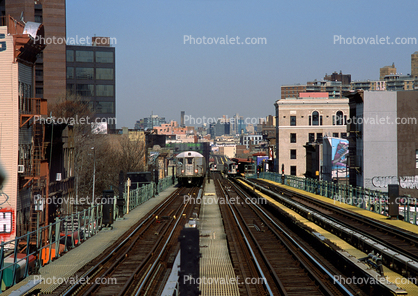 R-32, R-160, Park Avenue & Broadway, New York City Subway Train, elevated NYCTA, buildings, Manhattan