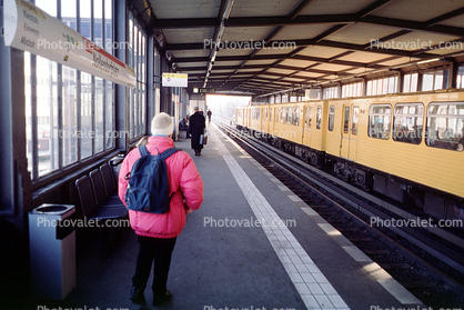 Station Platform, backpack, woman, Berlin