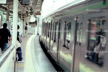 Station Platform, train, Tokyo