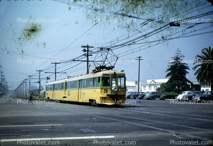 186, Key System, cars, automobile, trolley, 40th and San Pablo Avenue, Interurban, April 1951, 1950s