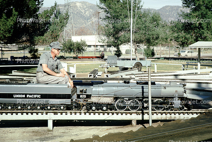 UP FEF-2, Union Pacific, 4-8-4, Griffith Park, January 1968, 1960s