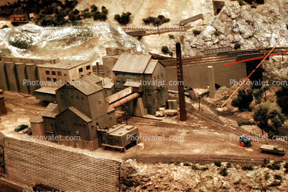 Model Train Layout, streets, buildings, Mine, Mining, Mountain