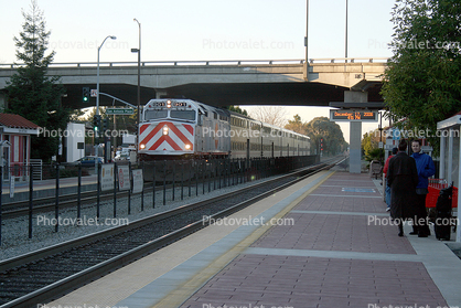 JPBX 901, EMD F40PH-2, Caltrain, San Antonio Station, Palo Alto
