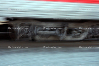 Caltrain, Passenger Railcar, wheels, springs