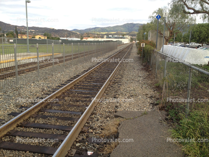 San Fernando Valley, Railroad Tracks