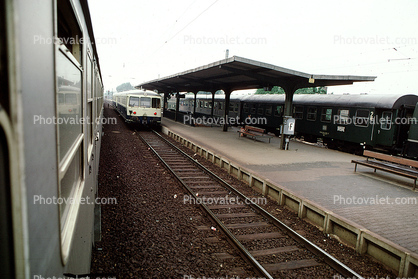 Platform, Depot