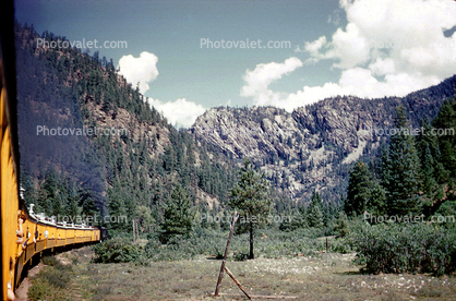 River, Las Animas Canyon, Mountains