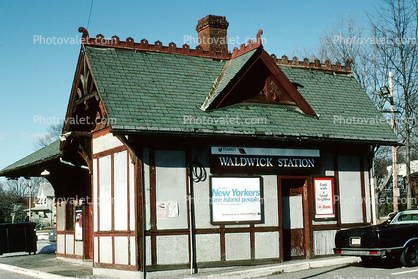 Waldwick (NJT station), Train Station, Depot, building, New Jersey, USA