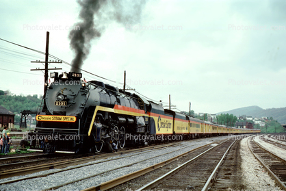 Chessie System, Chessie Steam Special T-1 Steam #2101, Cumberland, MD, 1978, 1970s, Railroad Tracks