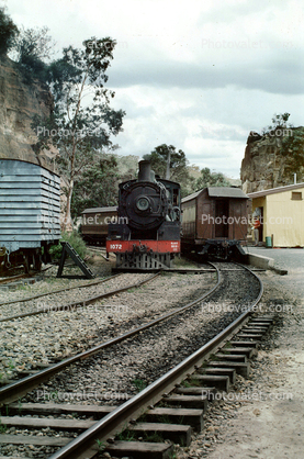 Australia, 1072, Steam loco #1072 'The City of Lithgow', 4-6-2 ('Pacific'), express passenger engine, NSW Blue Mountains, Sydney, Railroad Tracks