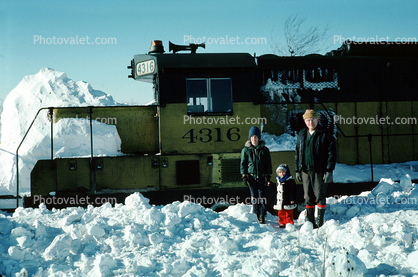 4316, Alaska Railroad, snow, March 1978