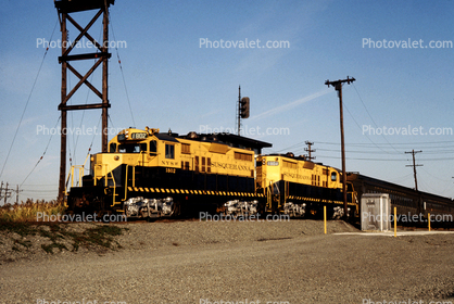 NYSW 1802, EMD GP18, Susquehanna, NYSW 1804, Susquehanna and Western Railway, Little Ferry, 11 October 1981