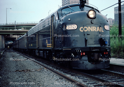 #4020 Conrail F-Unit Diesel Locomotive