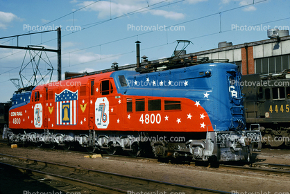 Conrail Bicentennial Livery for GG-1 Electric Locomotive, #4800 Patriotic Colors, 1976