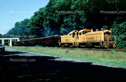 65-00636, USN Switchers, excursion train, New Jersey, June 25, 2000