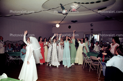Throwing of the Bouquet, women, ladies, 1960s, Hobart Indiana