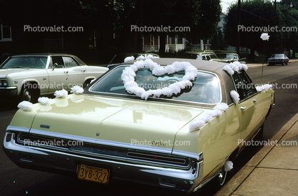 Chrysler New Yorker car, Heart, Just Married
