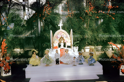 dolls, altar, 1950s