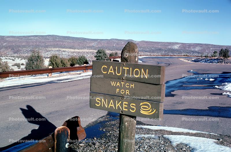 Caution watch for Snakes, near Santa-Fe, New Mexico
