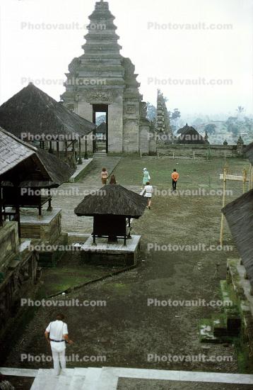 grass thatched huts, Hindu Temple, roofs, building, Sod