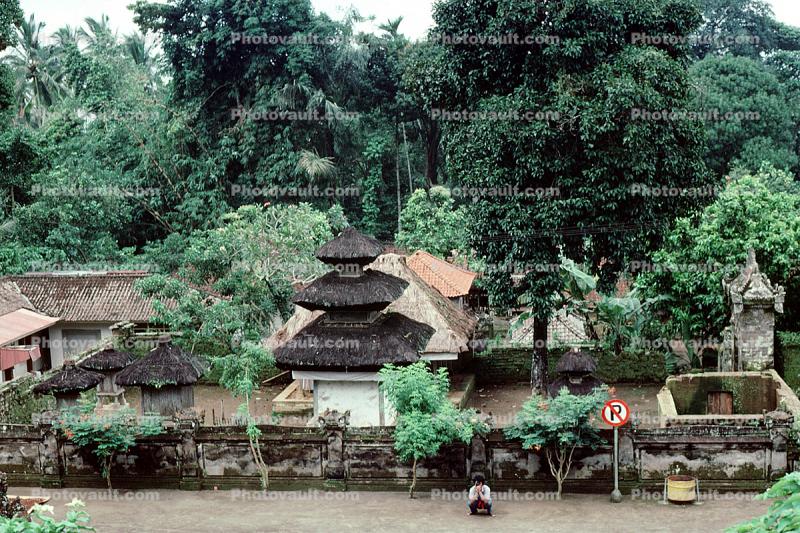 Buildings, Compound, trees, Kehen Temple, Pura Kehen, Hindu, Bangli Bali, Sod